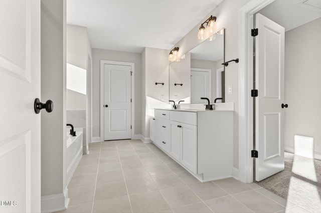 800 Challenger Lane, Knightdale, NC 27545