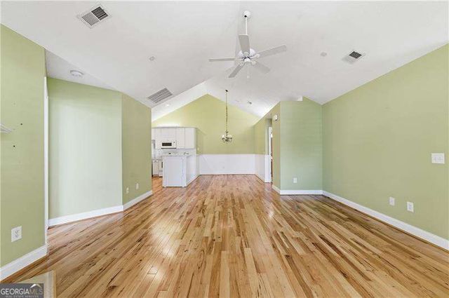 945 BURNT HICKORY Circle NW 8, Marietta, GA 30064