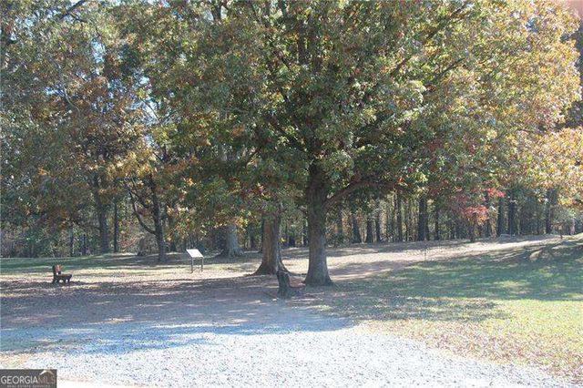 945 BURNT HICKORY Circle NW 8, Marietta, GA 30064