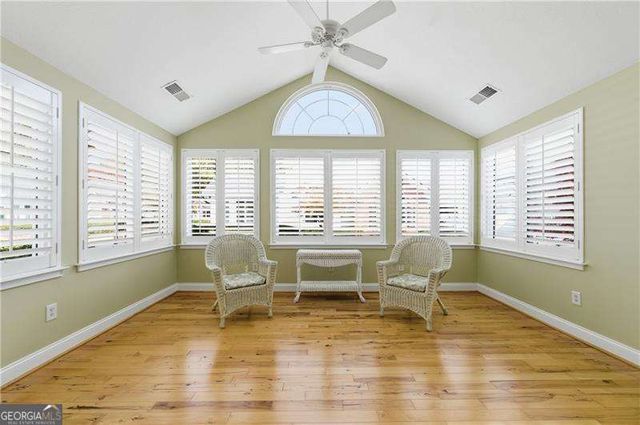 945 BURNT HICKORY Circle NW 8, Marietta, GA 30064