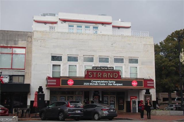 945 BURNT HICKORY Circle NW 8, Marietta, GA 30064