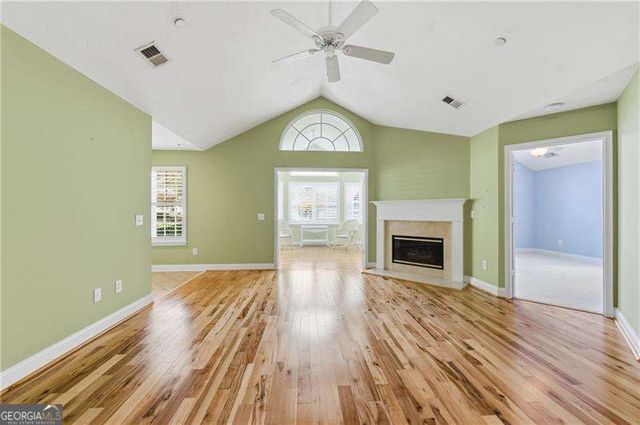 945 BURNT HICKORY Circle NW 8, Marietta, GA 30064