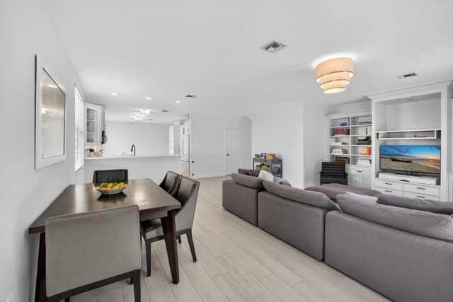 2114 Chagall Circle, West Palm Beach, FL 33409