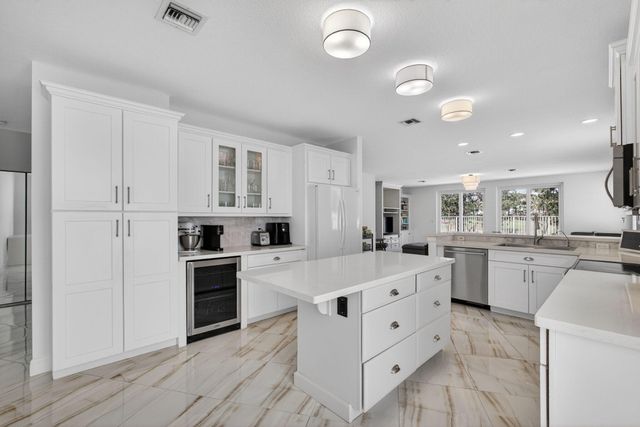 2114 Chagall Circle, West Palm Beach, FL 33409