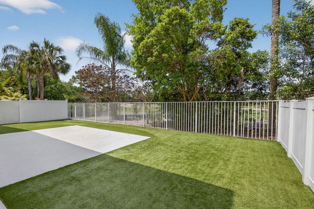 2114 Chagall Circle, West Palm Beach, FL 33409