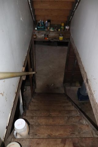 66 Lake Valley Drive, Seymour, MO 65746