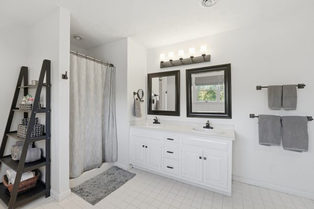 32 Butch Songin Circle, Walpole, MA 02071