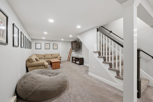 32 Butch Songin Circle, Walpole, MA 02071