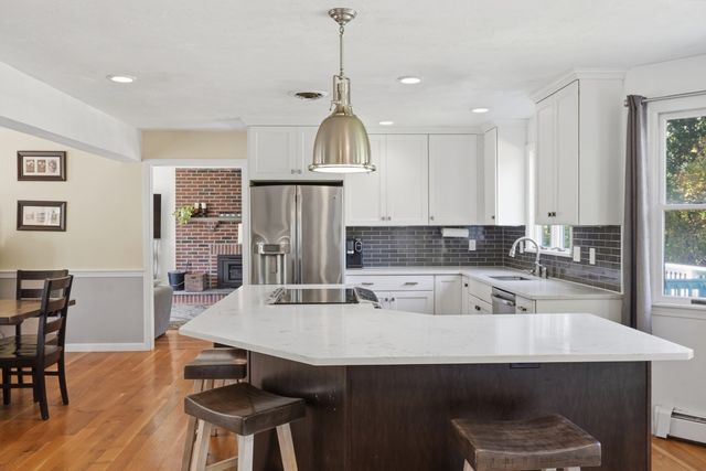 32 Butch Songin Circle, Walpole, MA 02071