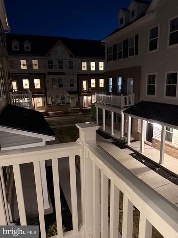 10 BARBINE WAY, Bridgeport, PA 19405