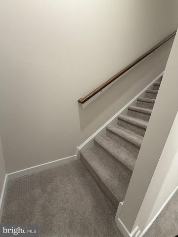 10 BARBINE WAY, Bridgeport, PA 19405