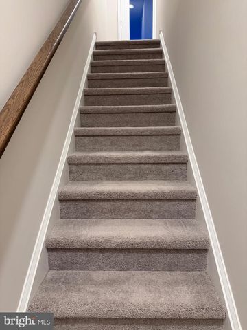 10 BARBINE WAY, Bridgeport, PA 19405