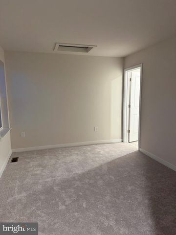 10 BARBINE WAY, Bridgeport, PA 19405