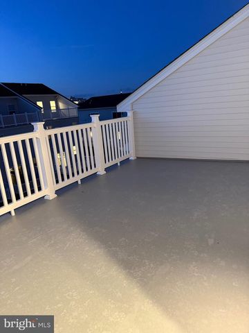 10 BARBINE WAY, Bridgeport, PA 19405