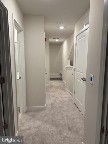 10 BARBINE WAY, Bridgeport, PA 19405