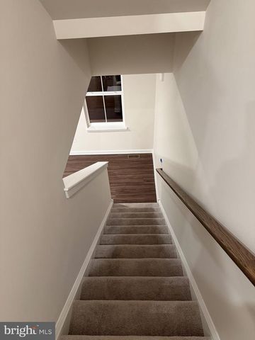 10 BARBINE WAY, Bridgeport, PA 19405