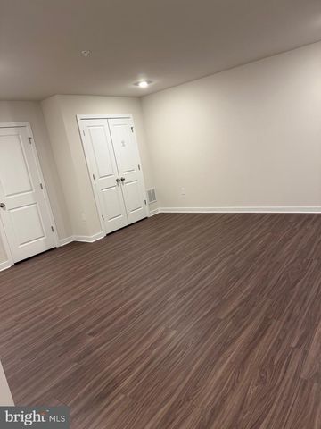 10 BARBINE WAY, Bridgeport, PA 19405