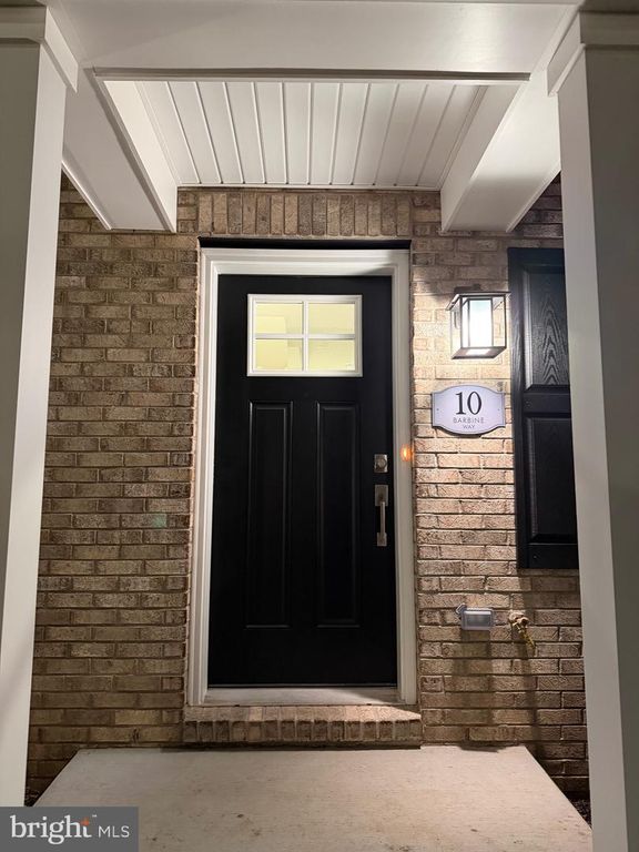 10 BARBINE WAY, Bridgeport, PA 19405