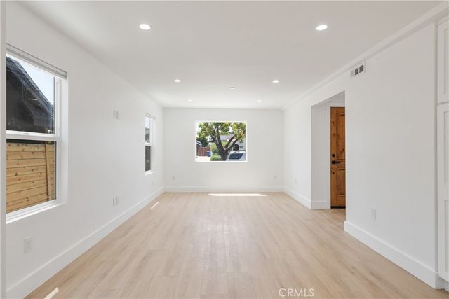 2338 S Cloverdale Avenue, Los Angeles, CA 90016