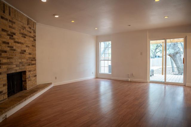 8301 Belclaire LN, Austin, TX 78748