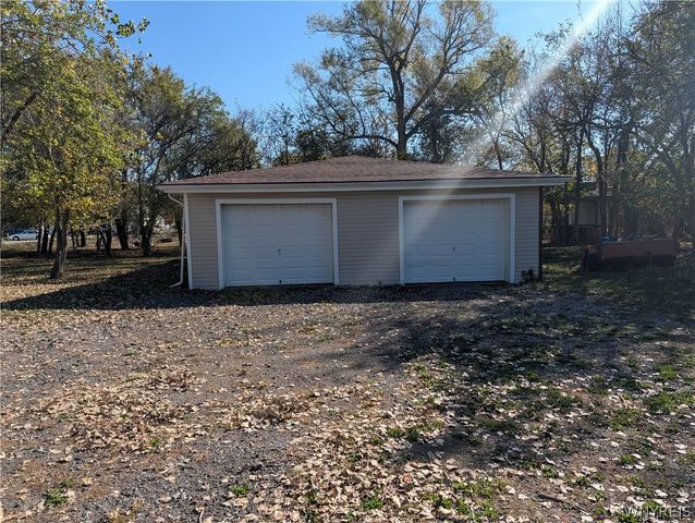 7 Cloyes Avenue, Lancaster, NY 14043