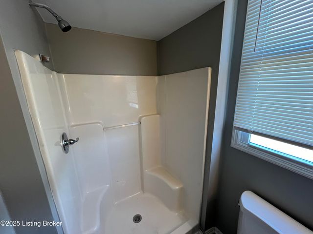 914 S Preston St, Louisville, KY 40203