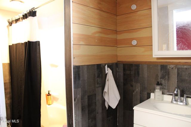 1576 4th Street, Rensselaer, NY 12144