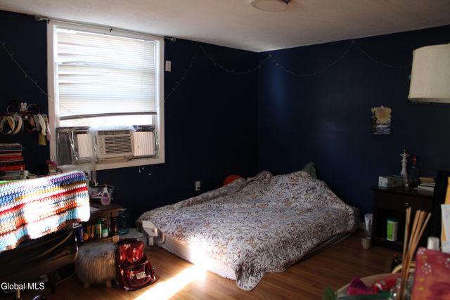 1576 4th Street, Rensselaer, NY 12144