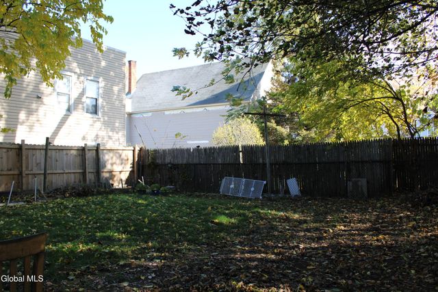 1576 4th Street, Rensselaer, NY 12144