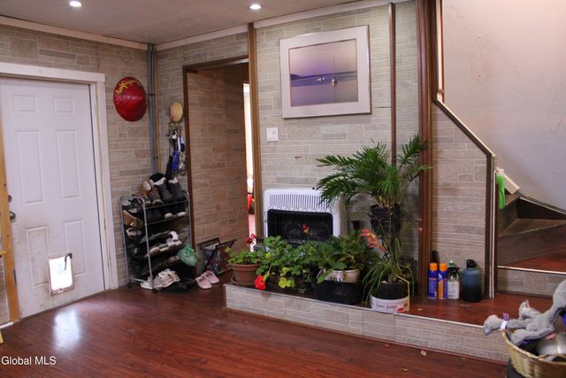 1576 4th Street, Rensselaer, NY 12144