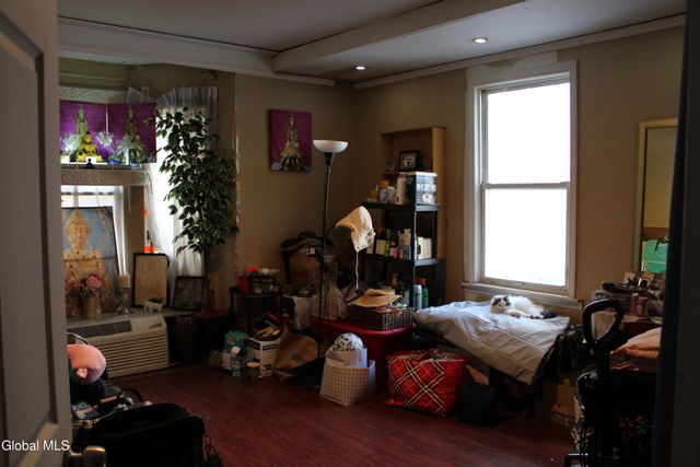 1576 4th Street, Rensselaer, NY 12144