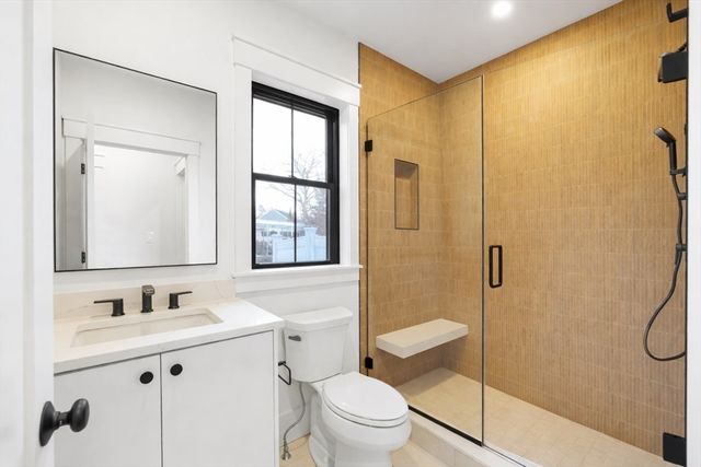 5 Bradford Road, Natick, MA 01760