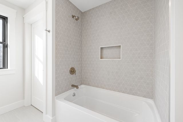 5 Bradford Road, Natick, MA 01760