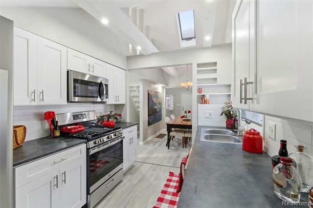 17714 Salem Street, Detroit, MI 48219