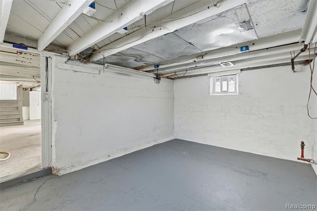 17714 Salem Street, Detroit, MI 48219