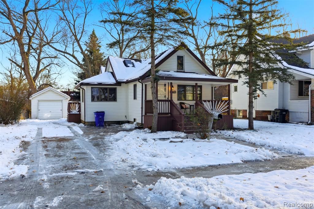 17714 Salem Street, Detroit, MI 48219