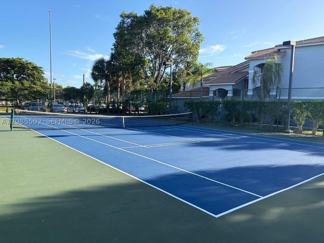 9645 NW 1st Ct 1-110, Pembroke Pines, FL 33024