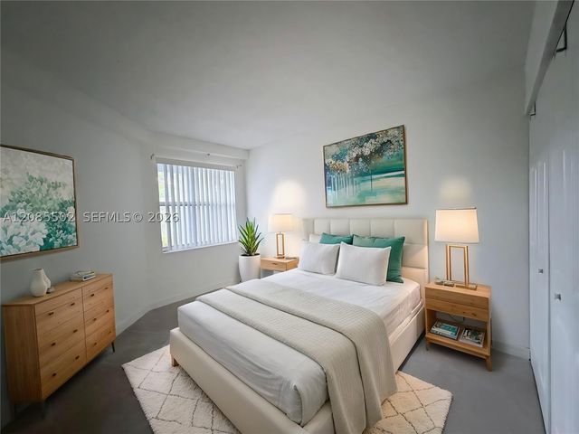 9645 NW 1st Ct 1-110, Pembroke Pines, FL 33024