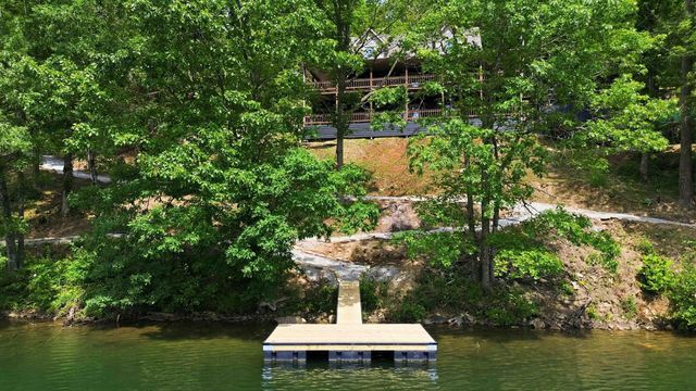 1464 Hawk Ridge Road, London, KY 40741