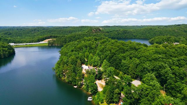 1464 Hawk Ridge Road, London, KY 40741