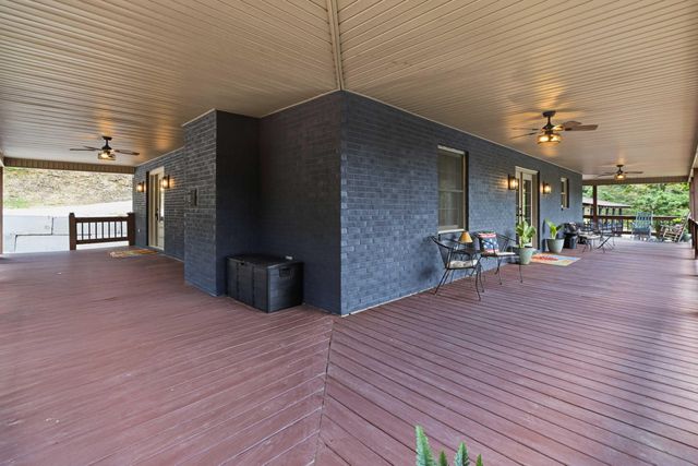 1464 Hawk Ridge Road, London, KY 40741