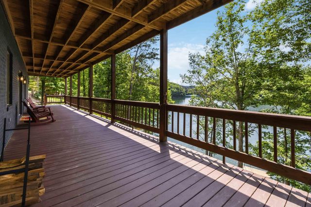 1464 Hawk Ridge Road, London, KY 40741