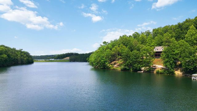 1464 Hawk Ridge Road, London, KY 40741