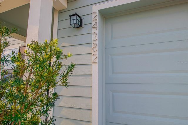 24382 NW 8TH PLACE, Newberry, FL 32669