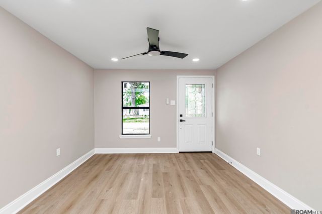 7224 Poinsetta Drive, Baton Rouge, LA 70812