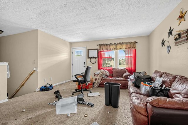 112 Valley Brook, Frankfort, KY 40601