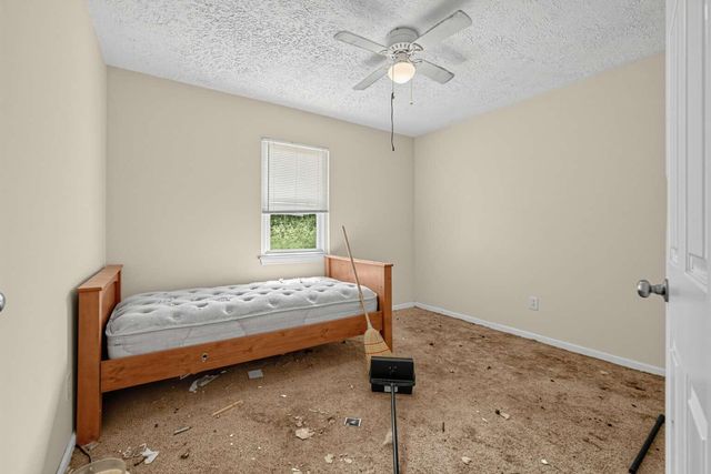 112 Valley Brook, Frankfort, KY 40601