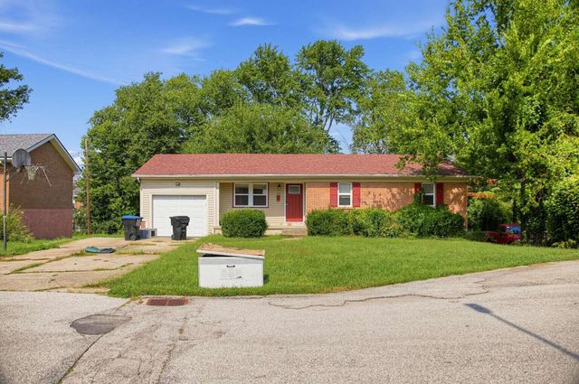 112 Valley Brook, Frankfort, KY 40601