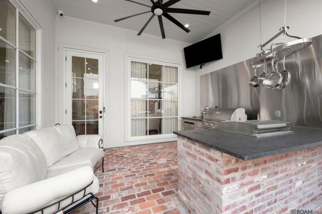 7766 Settlers Cir, Baton Rouge, LA 70810