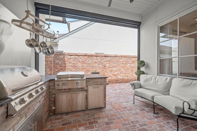 7766 Settlers Cir, Baton Rouge, LA 70810
